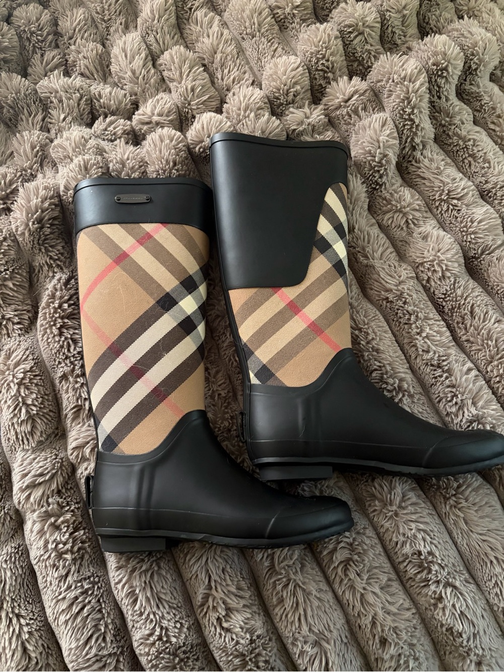 Burberry Black Rubber & Beige Check Tall Rain Boots - Women